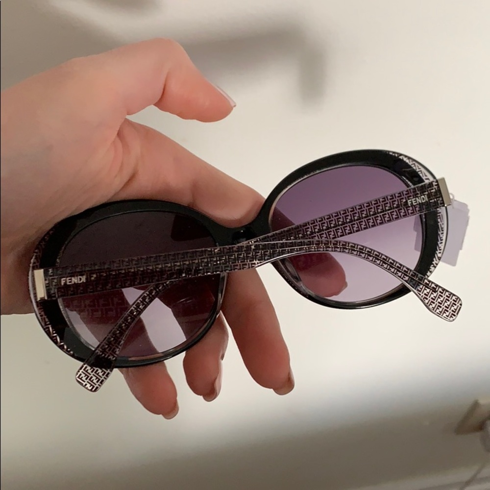 NWT fendi sunglasses